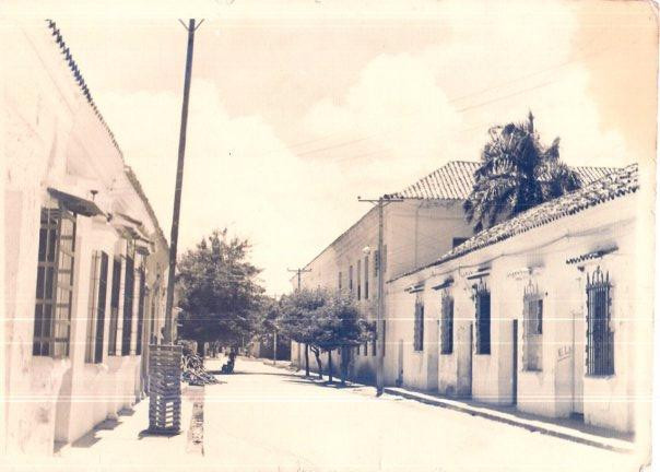 Colegio Nacional Pinillos-蒙波斯必去景点