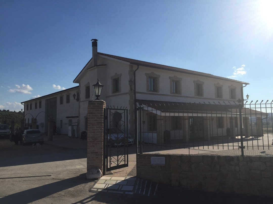 Wine Museum Tzivani-Khalkis必去景点