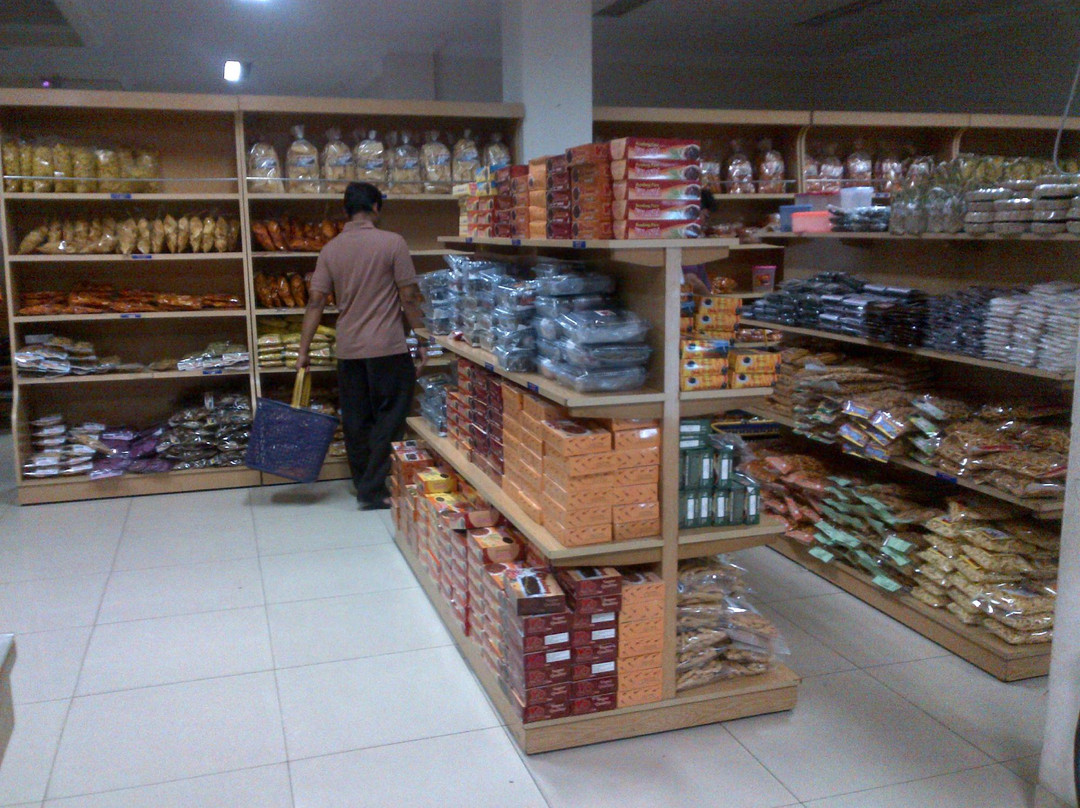 Kripik Balado Shirley-巴东必去景点