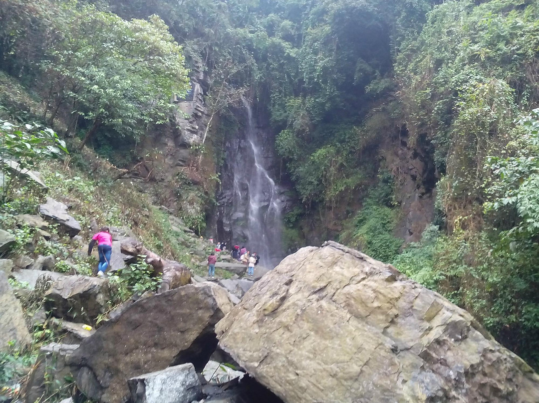 Sadu Chiru Waterfalls-Imphal West District必去景点