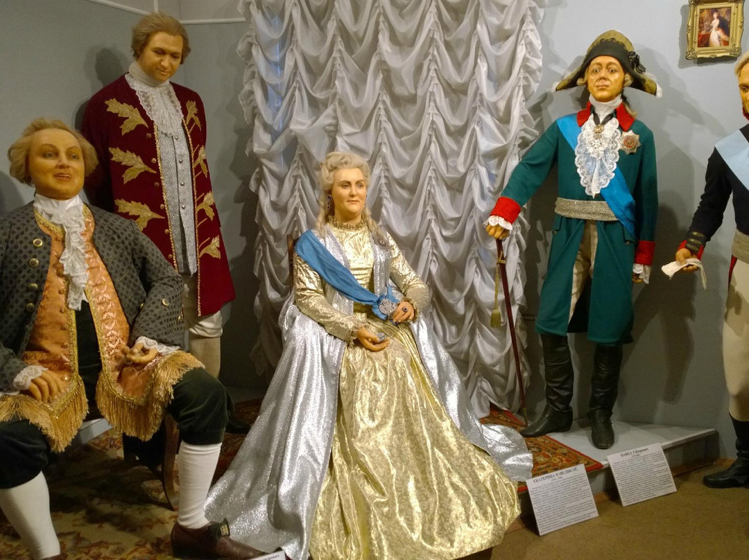 Wax Figures Exhibition景点图片