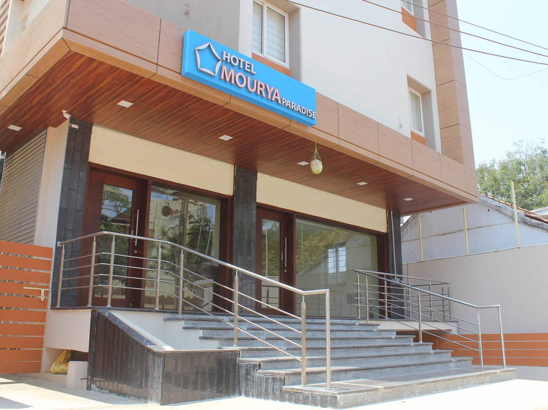 Hotel Mourya Paradise主图