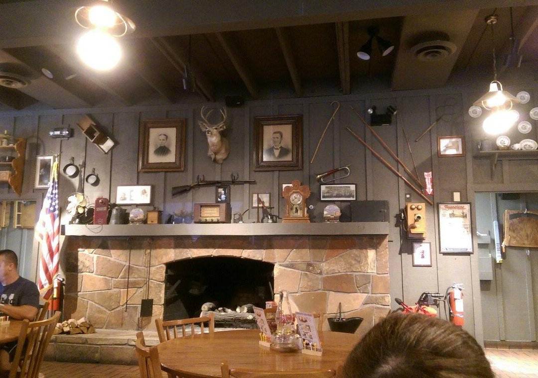 Cracker Barrel