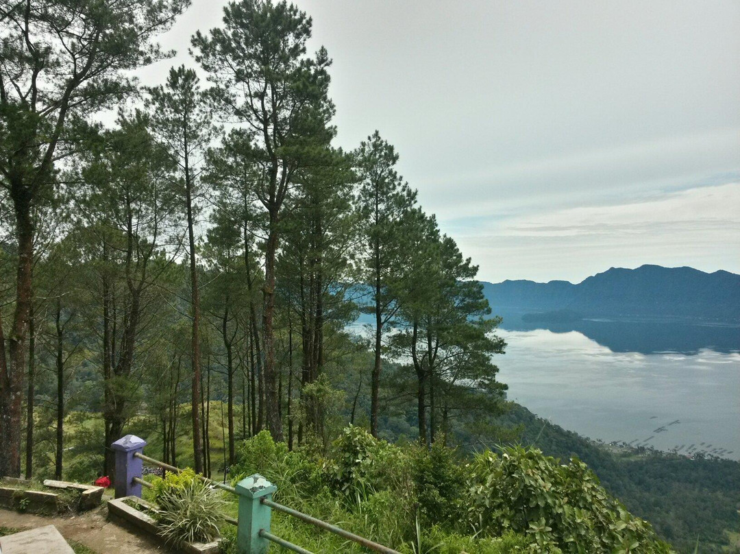Puncak Lawang-武吉丁宜必去景点