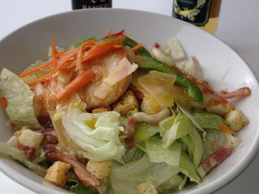 Kozmo Cafe and Vineria