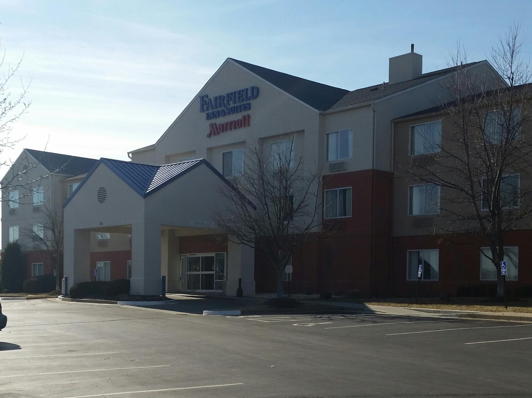 圣查尔斯圣路易斯费尔菲尔德旅馆