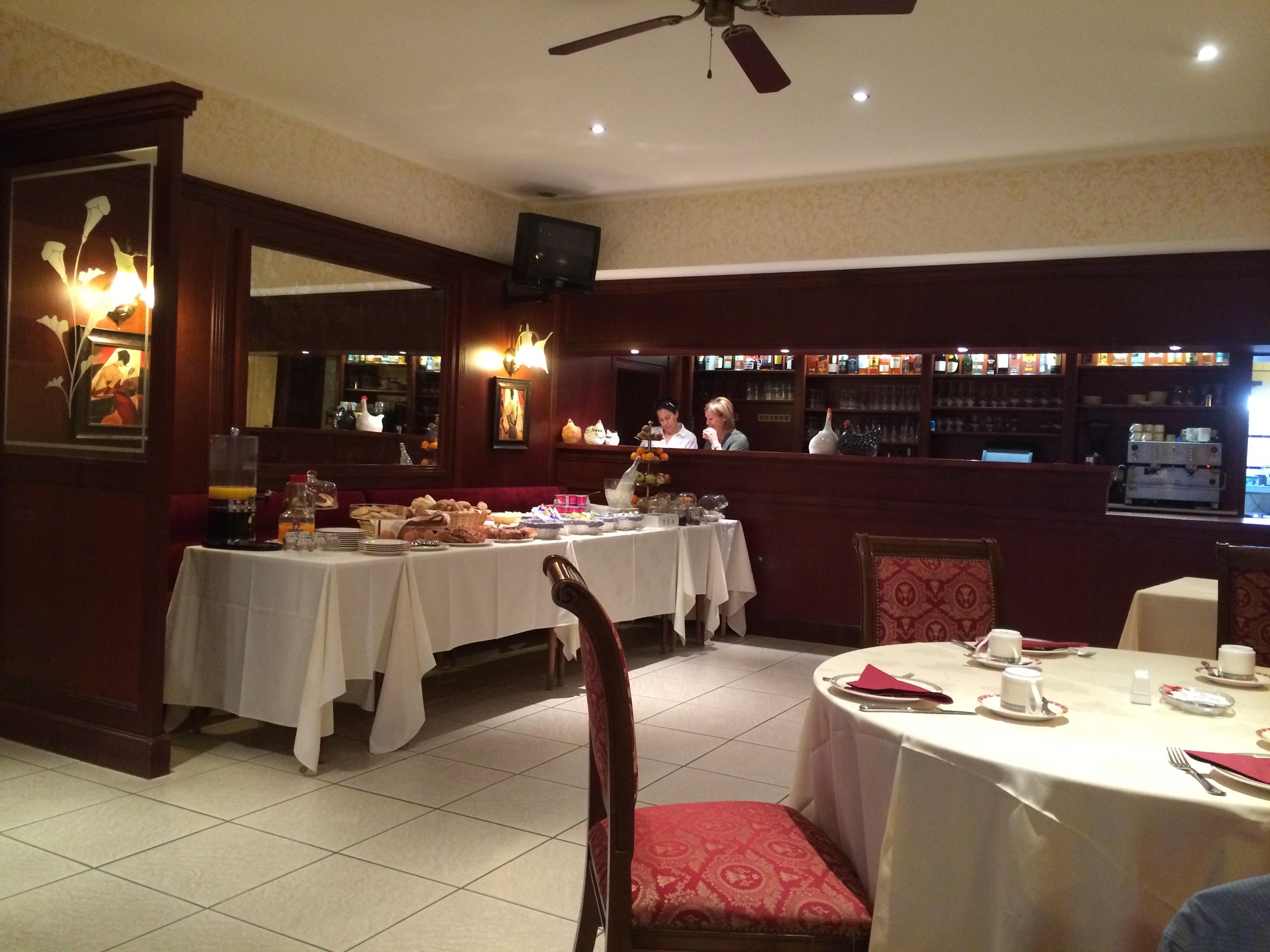 Hotel Re'ser Stuff-餐饮