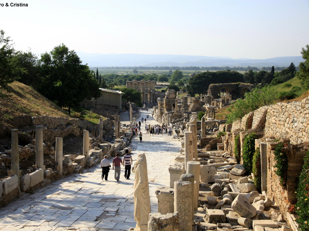 Curetes Street景点图片