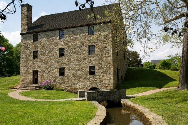 George Washington's Distillery & Gristmill景点图片