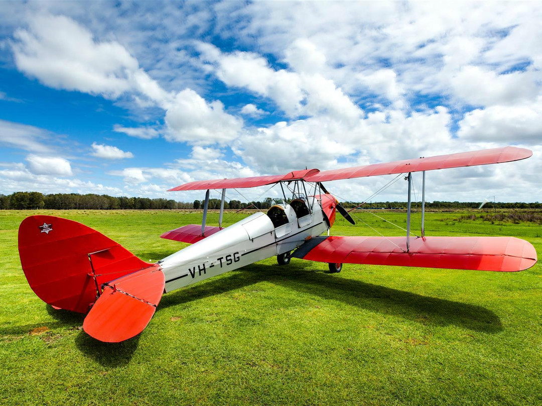 Tiger Moth Joy Rides景点图片