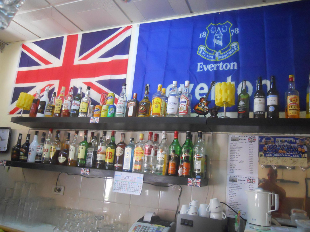 The Britannia Bar-Costa del Silencio必去景点