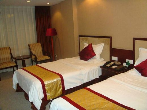 皇冠维多利亚国际大酒店主图