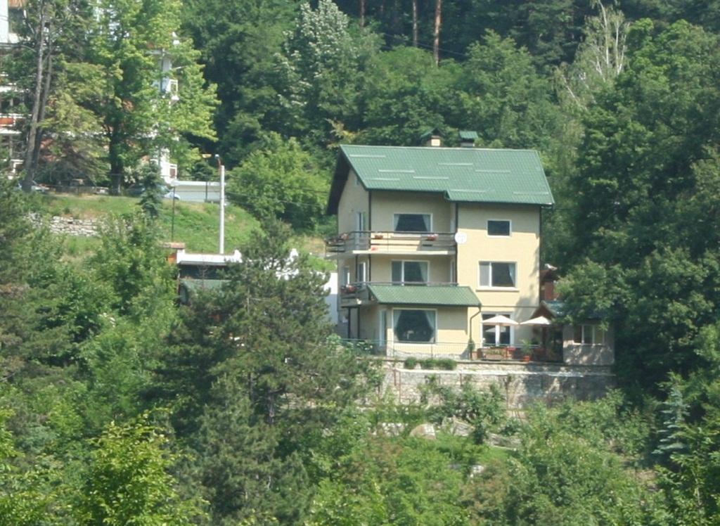 Rila Guesthouse-官方