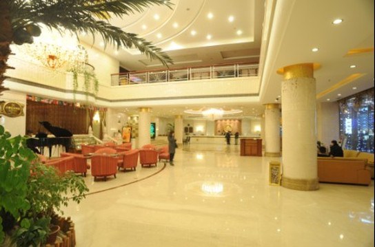 亚细亚大酒店主图