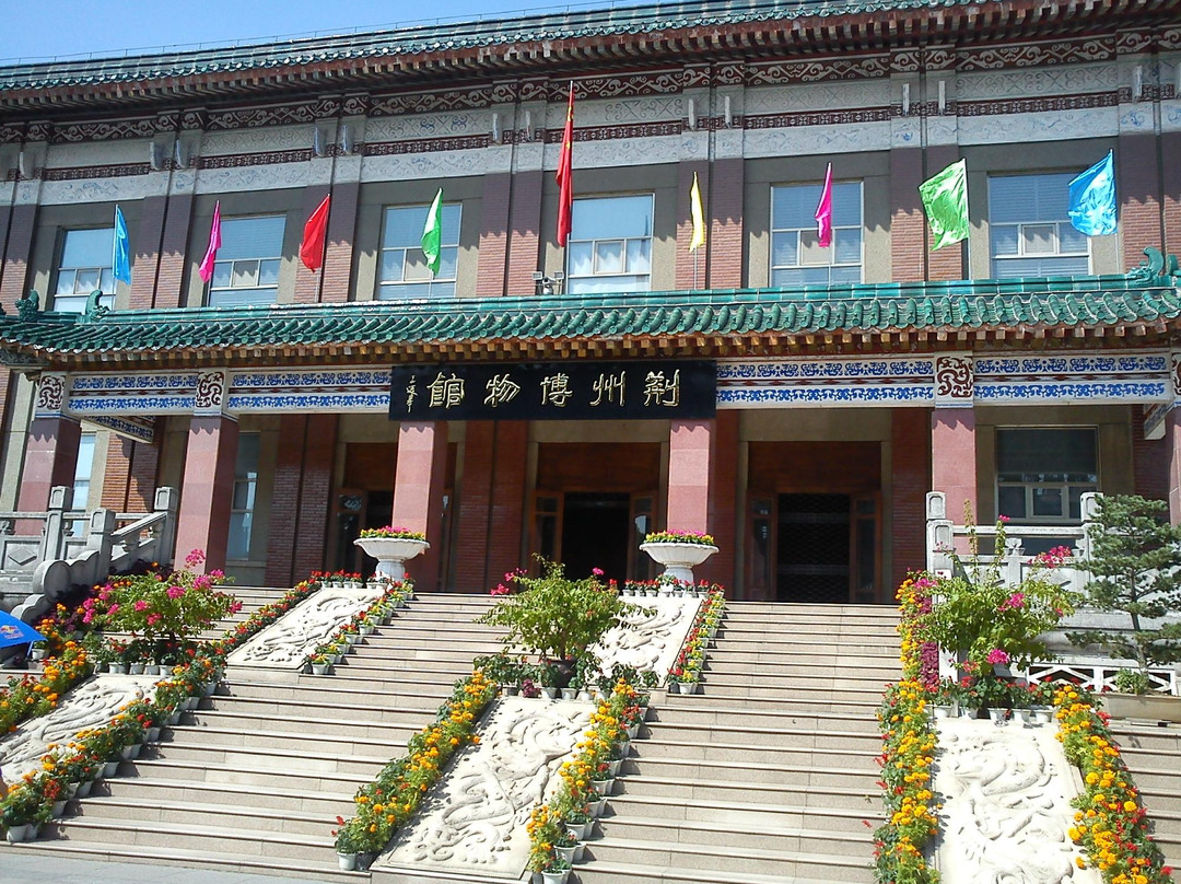 荆州博物馆-荆州市必去景点