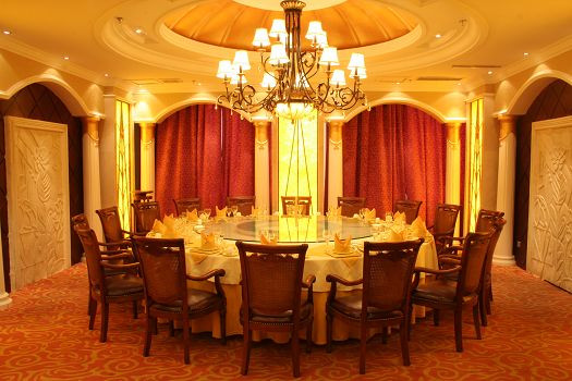 居易度假酒店主图