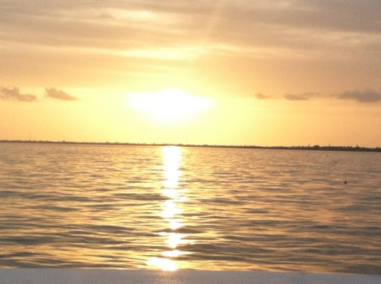 Sundance Watersports-伊斯拉摩拉达必去景点