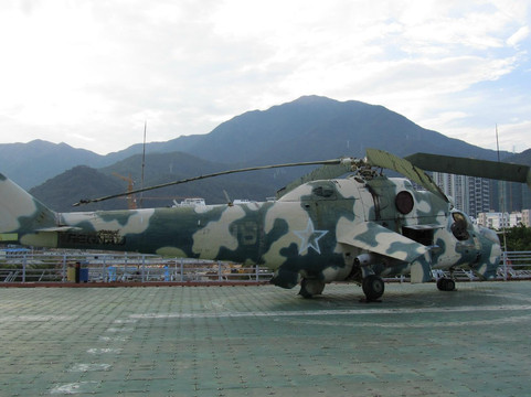 明思克航母世界-深圳市必去景点