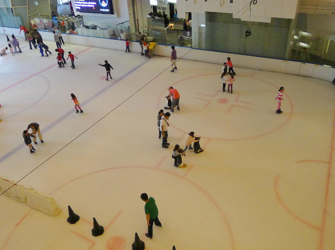 溜冰汤-香港必去景点