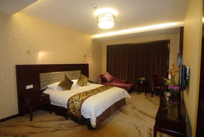 半岛星际酒店主图