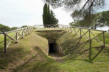 Tombe Etrusche a Montecalvario-卡斯特利纳－因基安蒂必去景点