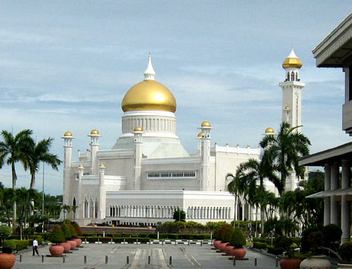 Omar Ali Saifuddien Mosque-斯里巴加湾必去景点