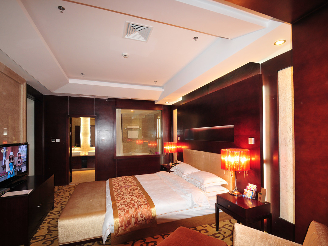 峄州大酒店主图