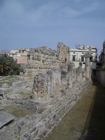 Temple of Apollo (Tempio di Apollo)-锡拉库扎必去景点
