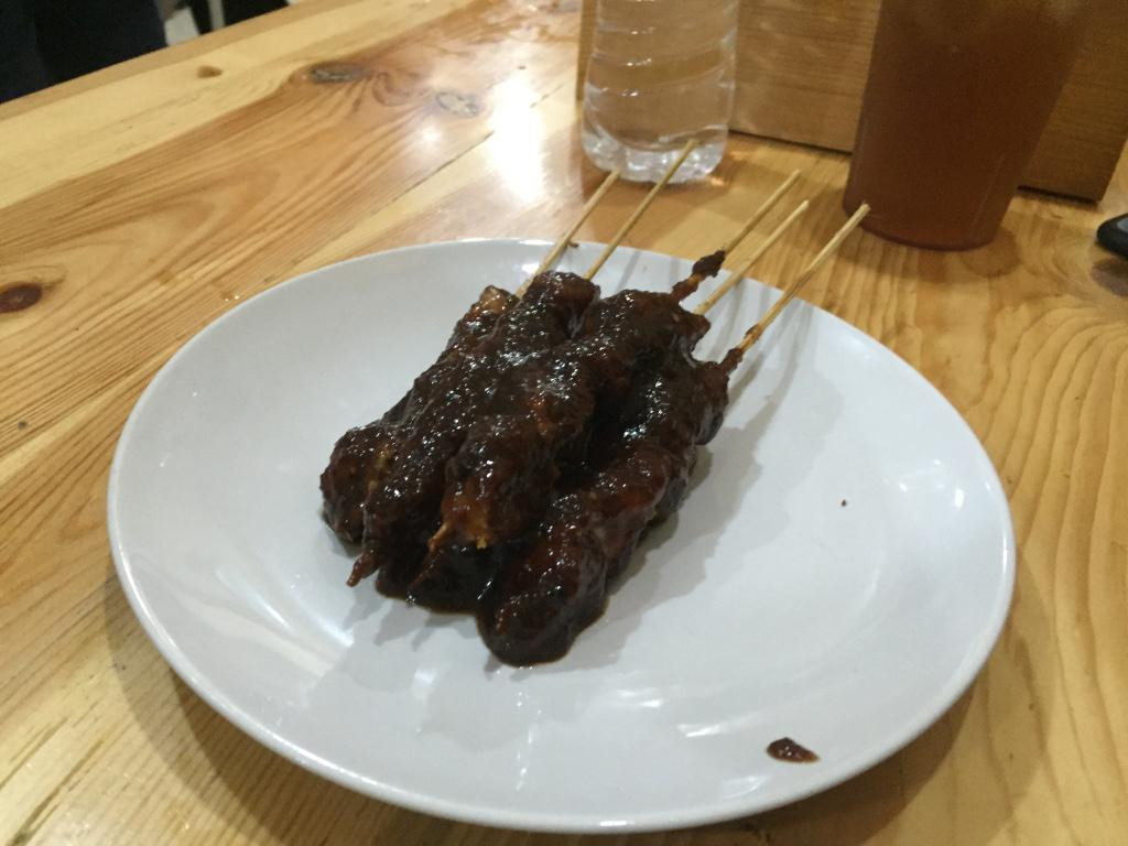 Kelapa Dua餐馆和美食-Warung Ce