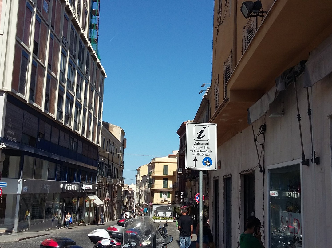 Infosassari-萨萨里省必去景点