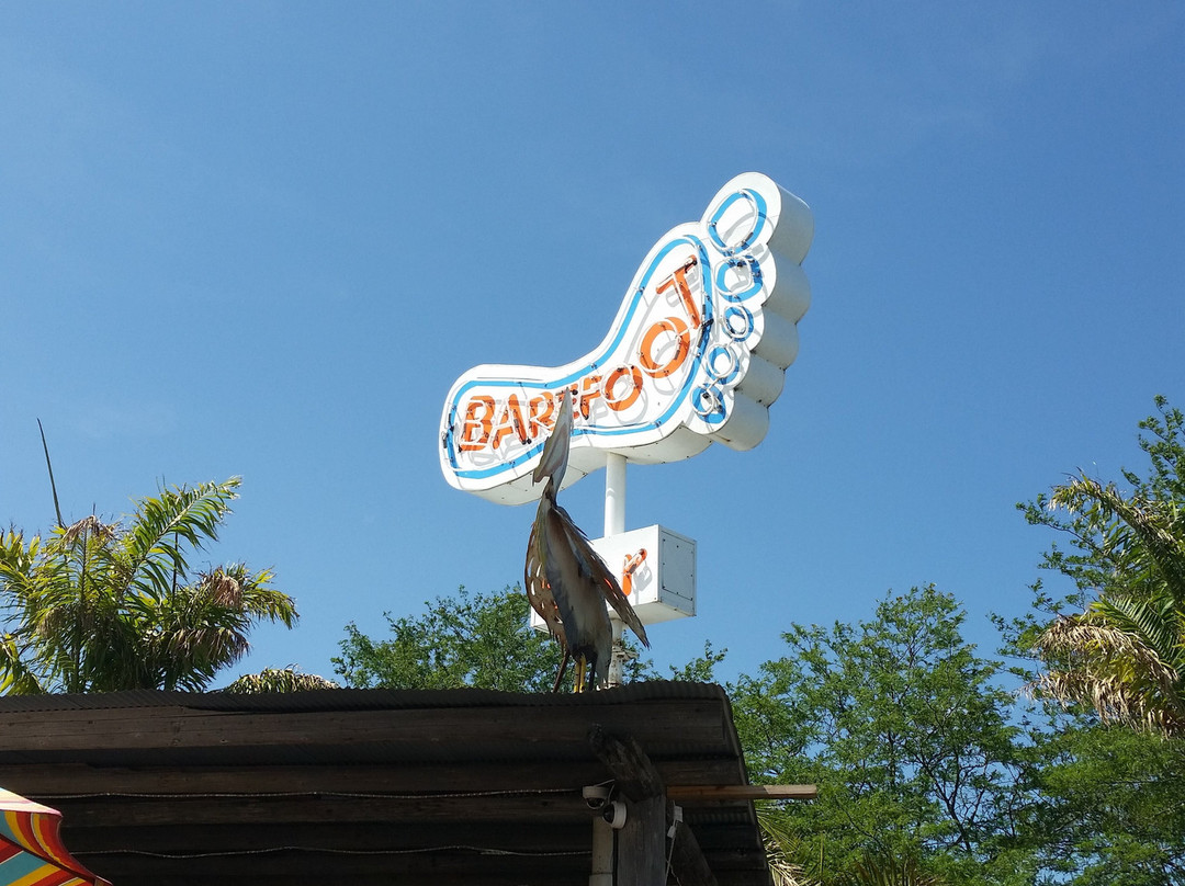 The Barefoot Bar at Okoboji-奥科博吉必去景点