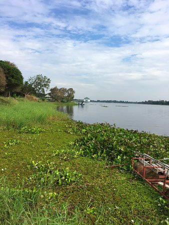 Huai Luang Reservoir景点图片