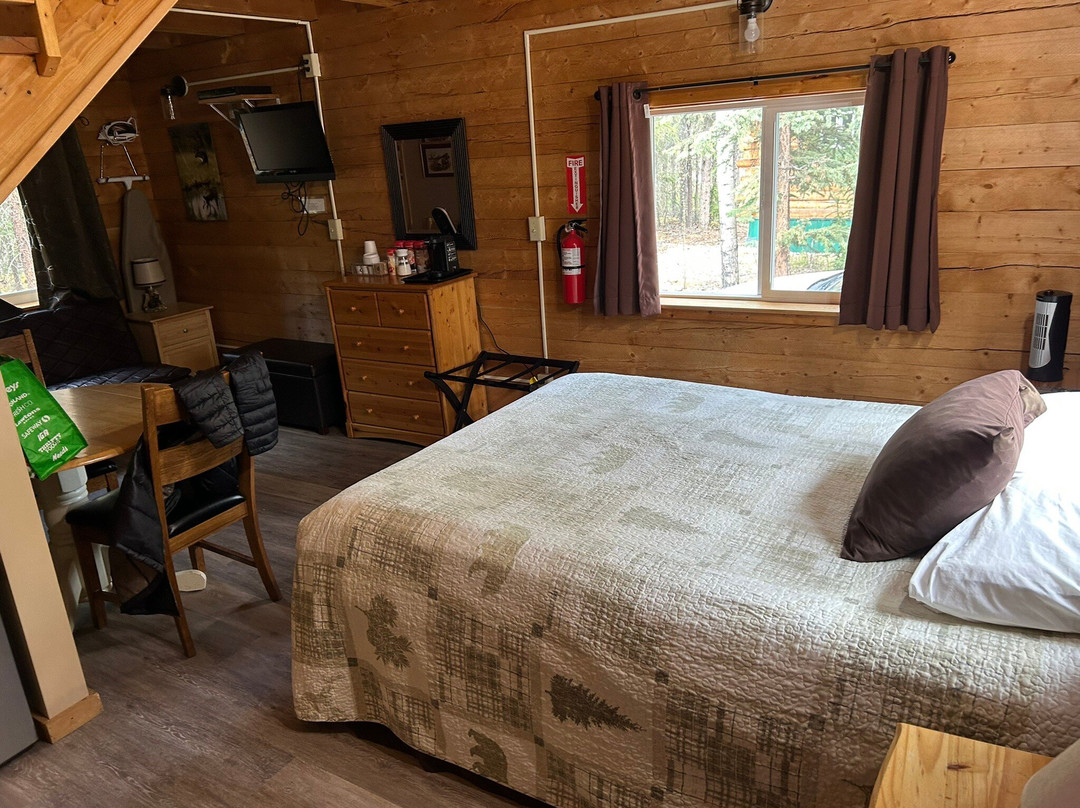 Caribou Cabins主图