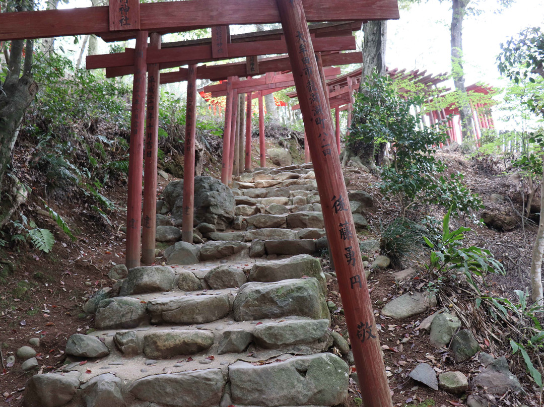 Myobusha Shrine景点图片