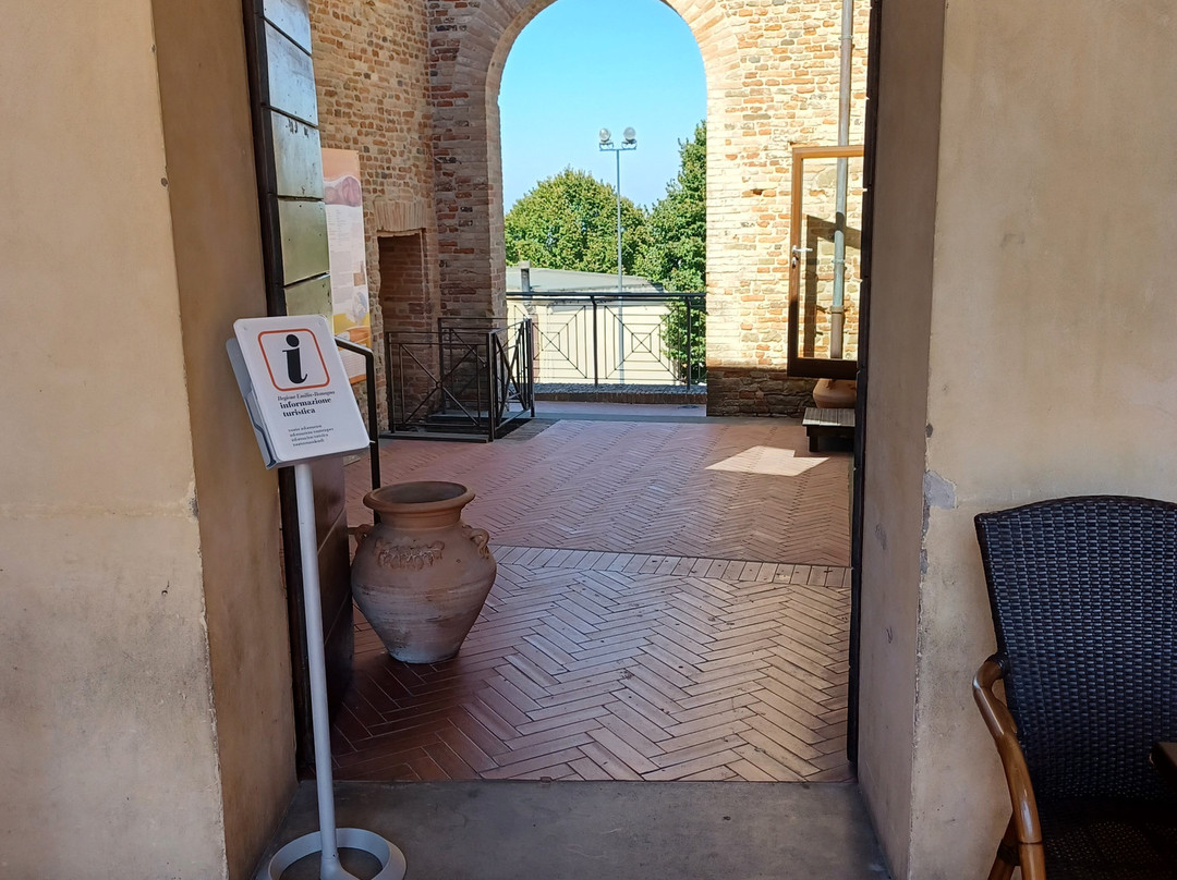 Rocca Malatestiana-Mondaino必去景点
