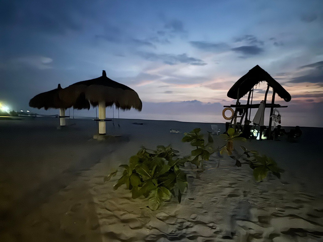 Club Monet Beachfront Resort主图