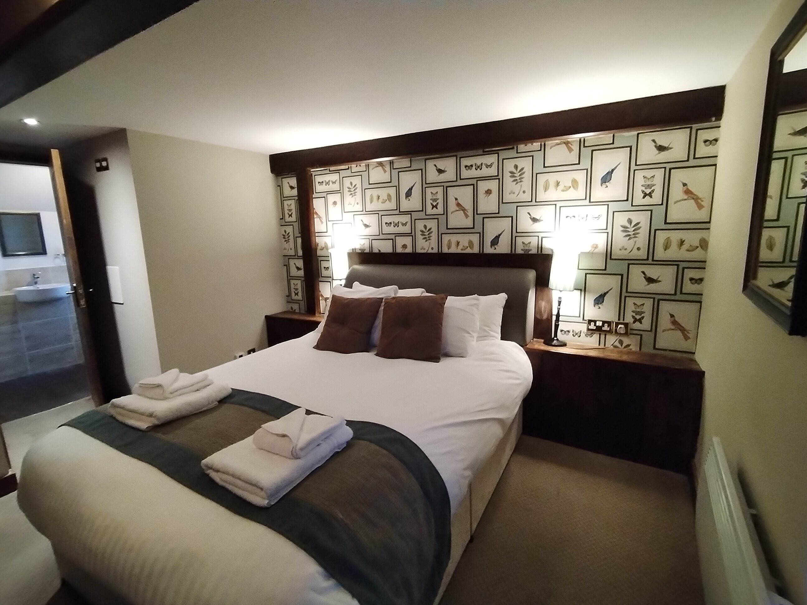 The Red Lion Hotel-官方
