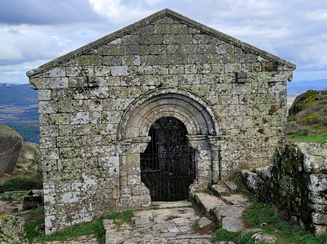 Ruínas Da Igreja De São Miguel景点图片