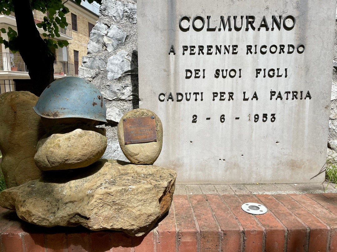 Monumento ai Caduti di Colmurano景点图片