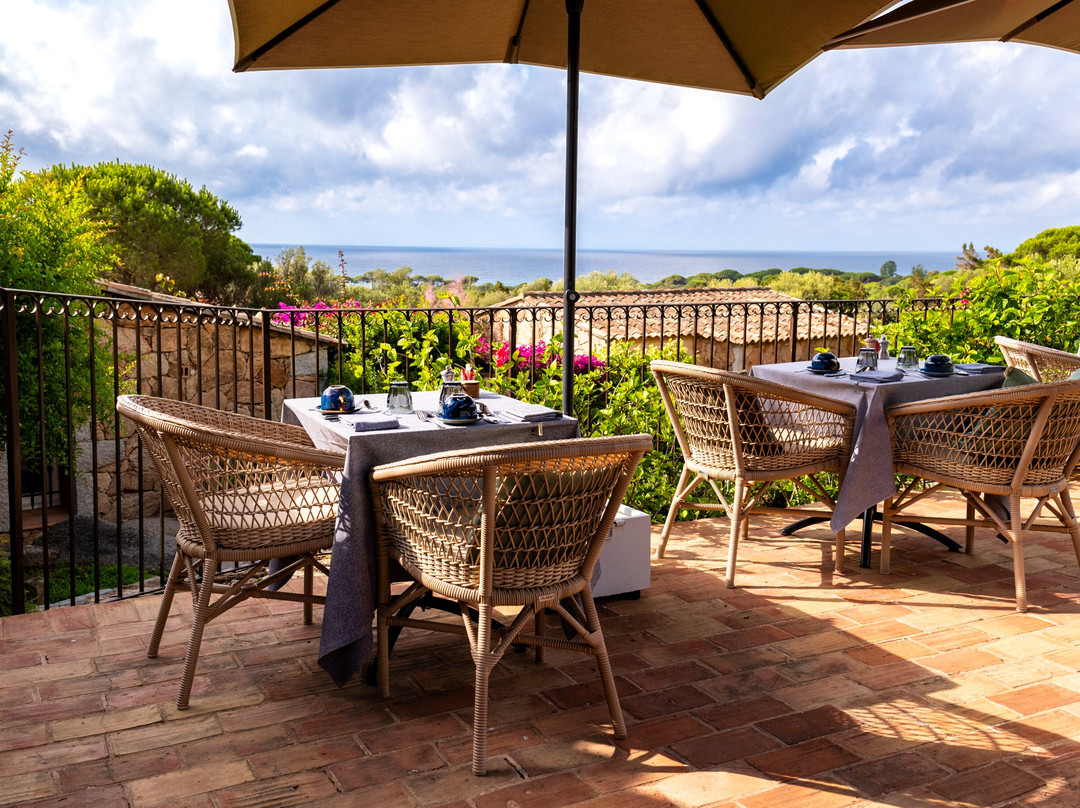 贝尔舍伊巴隆巴热亚酒店主图