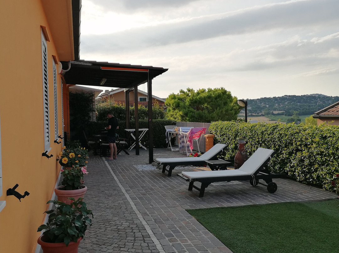 La Perla Del Conero Affittacamere主图