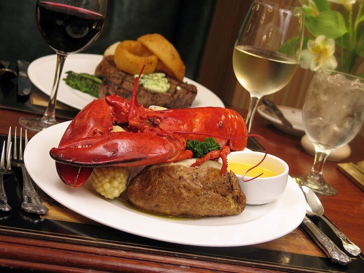 德斯蒙德酒店主图