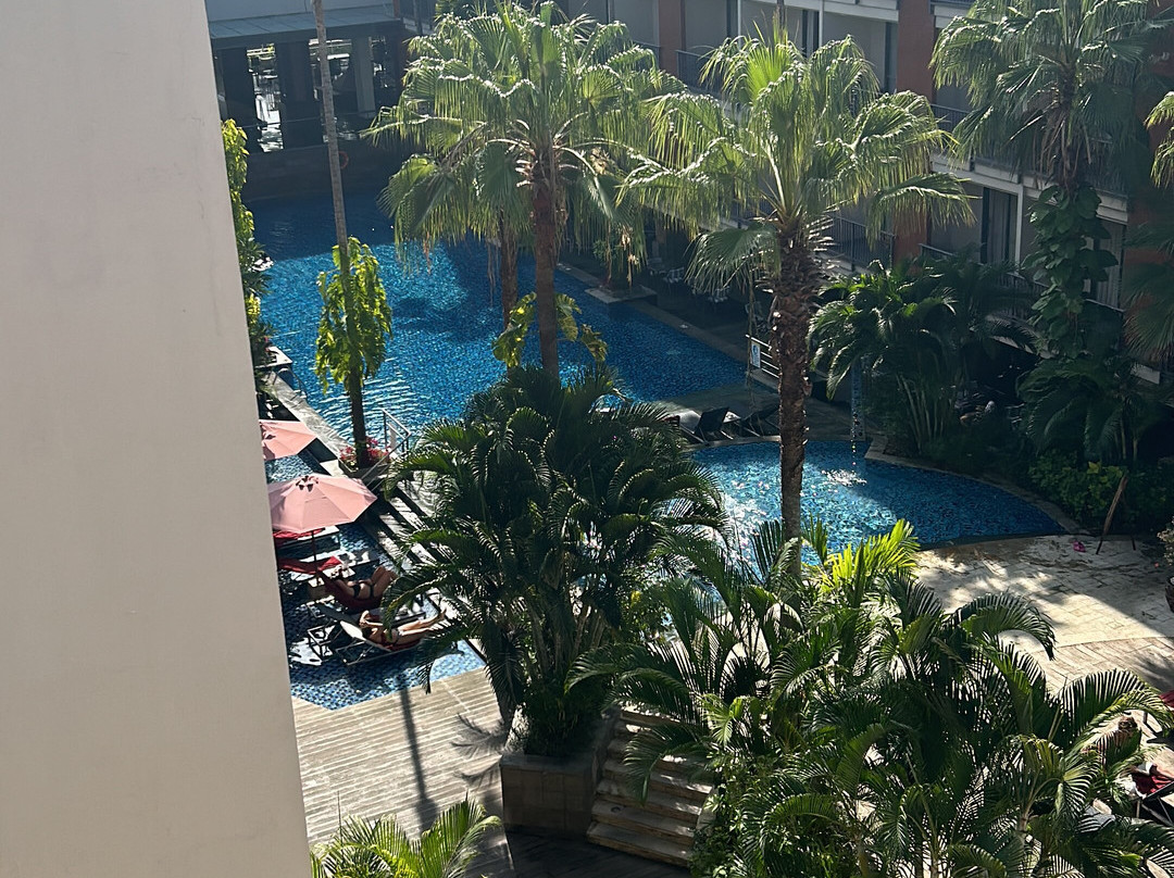 图班瑞士贝尔酒店