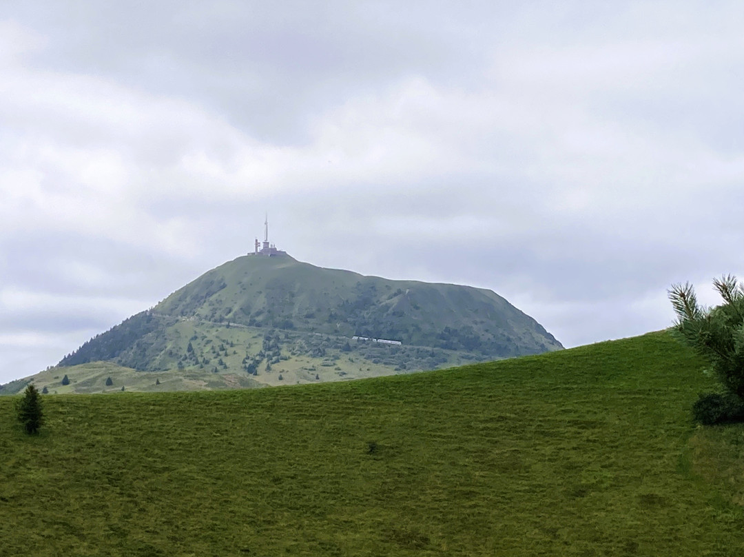 Le Puy du Pariou景点图片