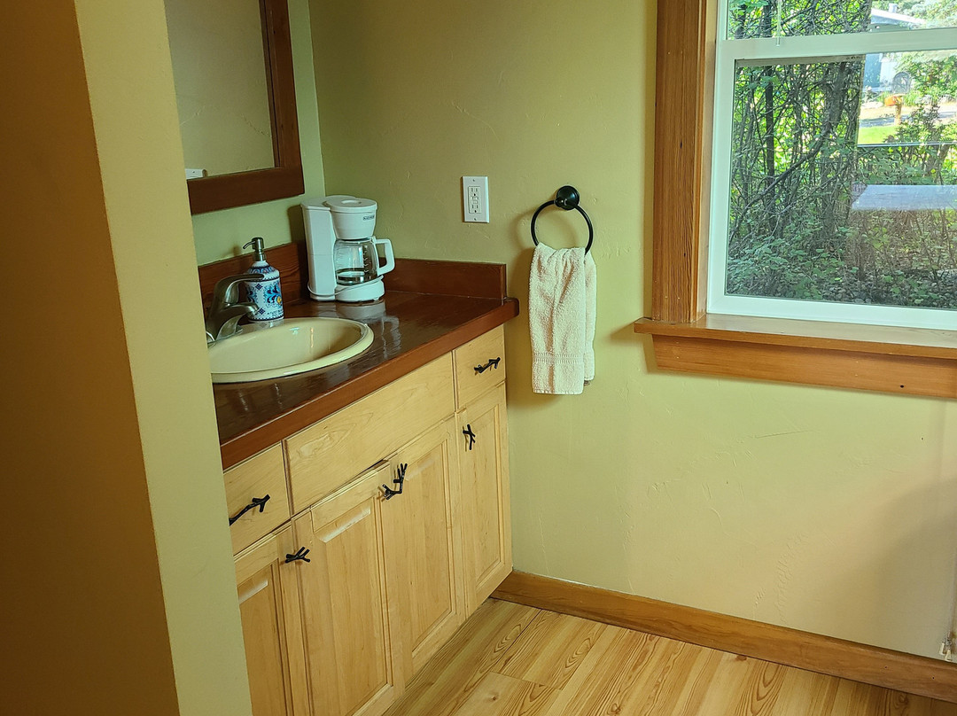 The Islander Inn主图