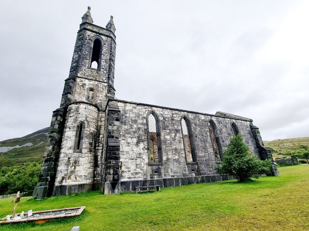 Old Church Dunlewey-Gweedore必去景点