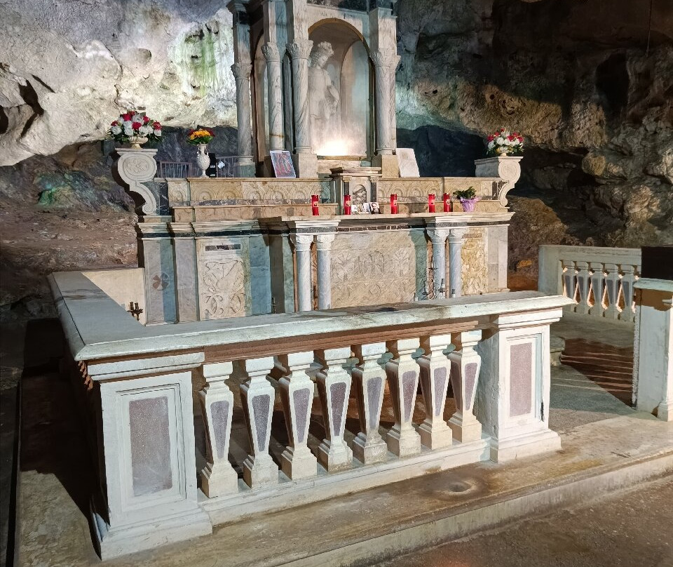 Grotta di San Michele景点图片