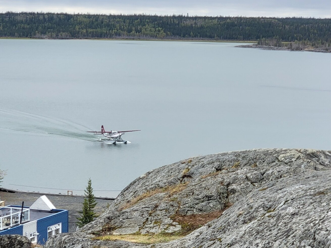 Bush Pilot's Monument-黄刀镇必去景点