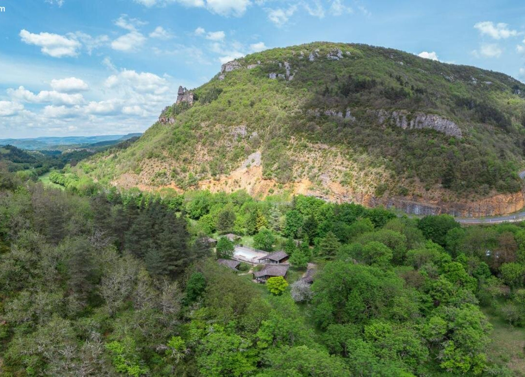 Les Chalets du Camping du Golf主图