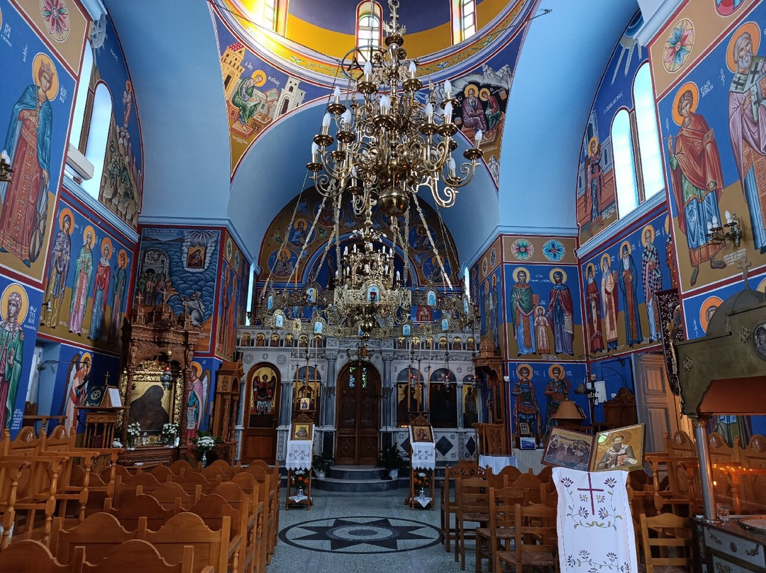 Ierós Naós Ypapantís tou Kyríou Pantánassa Náousa Páros-纳乌萨必去景点